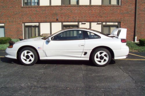 1991 dodge stealth r/t turbo hatchback 2-door 3.0l