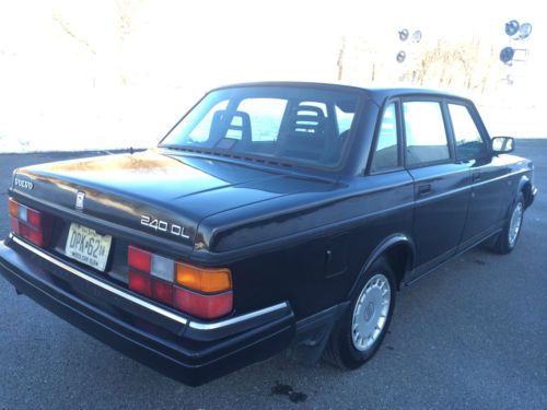 1992 volvo 240dl * 50,000 miles * very clean &amp; well cared * hard to find