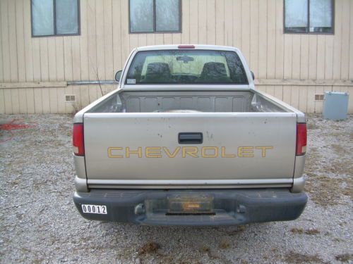 2002 Chevrolet S-10, image 4