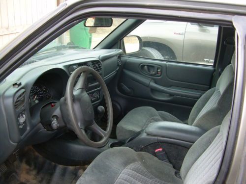 2002 Chevrolet S-10, image 10