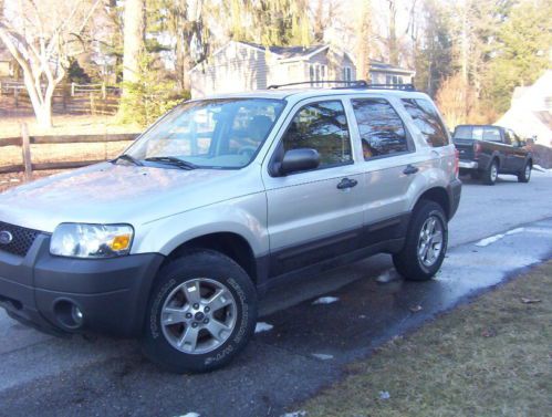 2005 ford escape xlt sport utility 4-door 3.0l