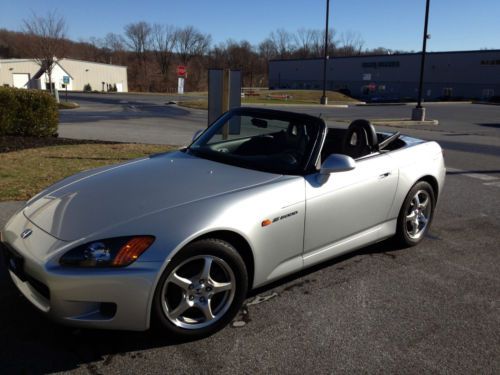 2002 honda s2000 base convertible 2-door 2.0l