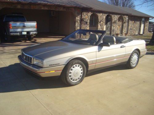 1993 cadillac allante base convertible 2-door 4.6l