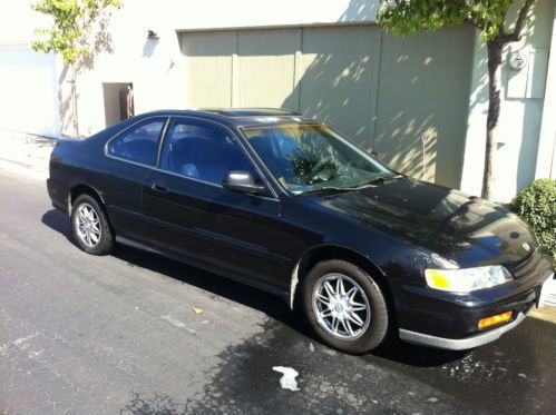 1995 honda accord ex (black)