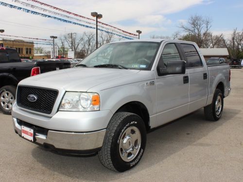 Xlt bed liner cd cruise control dual air bags premium wheels