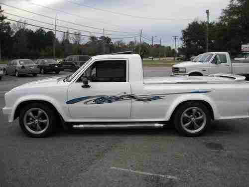 1980 toyota Hilux Custom LWB pick-up truck, image 2