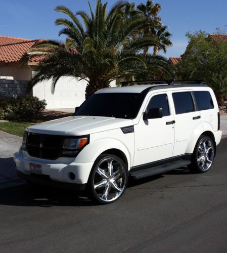 2007 dodge nitro sxt sport utility 4-door 3.7l