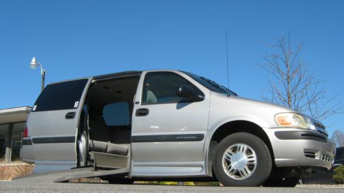 2004 chevrolet venture ls mini passenger van 4-door 3.4l