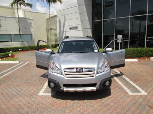 2014 subaru outback  wgn h4 auto 2.5i limited demo leather navigation sunroof