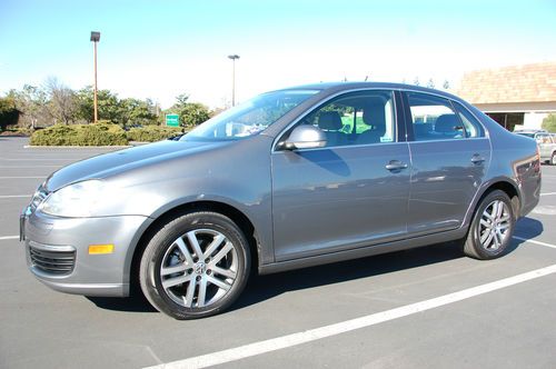 2006 volkswagen jetta tdi sedan 4-door 1.9l - 40+mpg, diesel