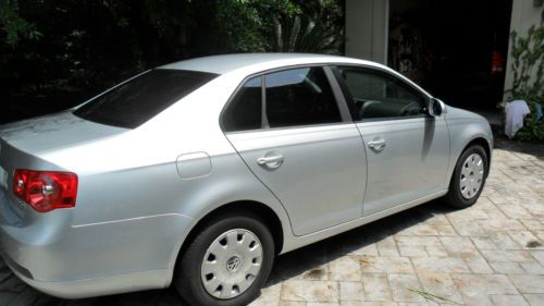 2006 volkswagen 2.5l jetta silver