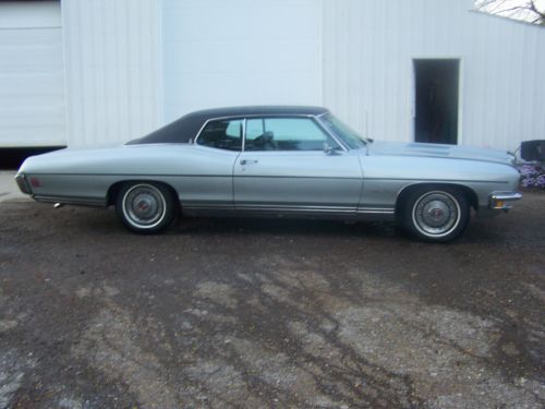 1970 ponitac bonneville 2 dr