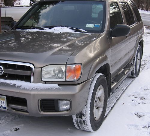 2003 nissan pathfinder se sport utility 4-door 3.5l 4x4