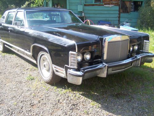 1979 lincoln continental town car. garaged and all original