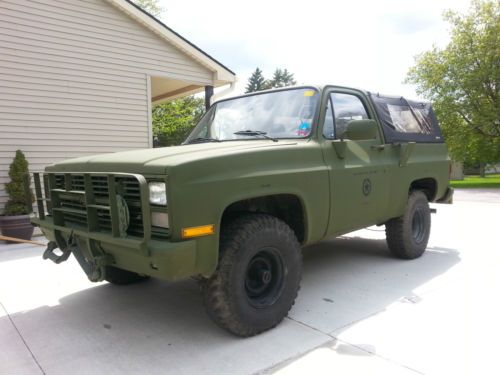 1985 chevrolet k5 blazer cucv 2-door 6.2l m1009