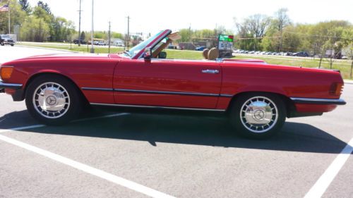 1985 Mercedes 500sl Euro Celebrity Owned 50k miles, image 23