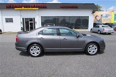 2010 ford fusion se manual only 13k miles best deal we finance!
