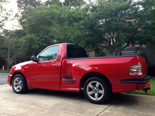2001 F-150 SVT LIGHTNING! 12,033 ORIGINAL MILES! Rare collectors chance!, US $24,900.00, image 2
