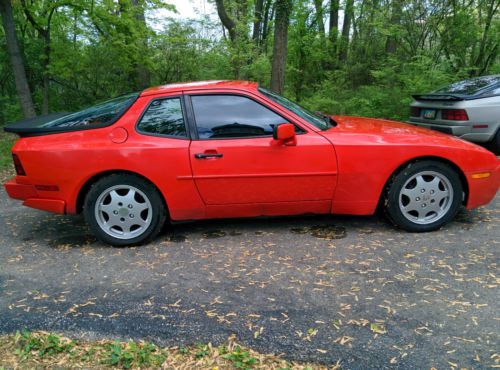 1989 Porsche 944 | 2.7L | Limited Slip | Turbo Body, image 3