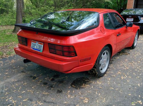1989 Porsche 944 | 2.7L | Limited Slip | Turbo Body, image 4