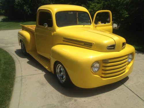 1950 ford f1 hotrod 5.0l tpi chevy w/700r trans.trans am subframe
