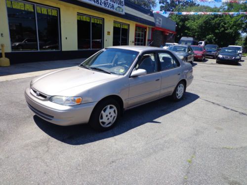 2000 toyota corolla le sedan 4-door 1.8l