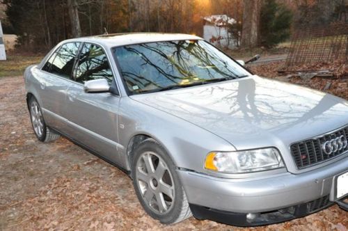 2002 audi s8 base sedan 4-door 4.2l