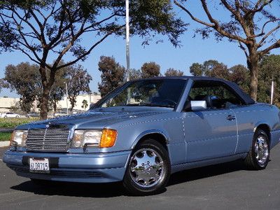'93 mbz 300ce cabriolet  low miles !!  mint none nicer  !!