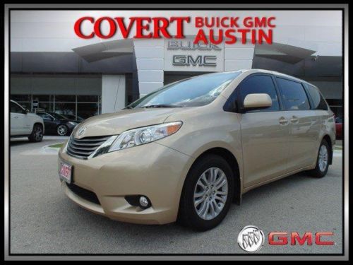 11 sienna minivan xle leather one owner dvd low miles
