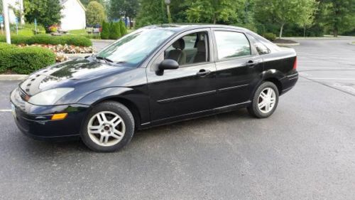 2003 ford focus gas saver 83k miles no reserve