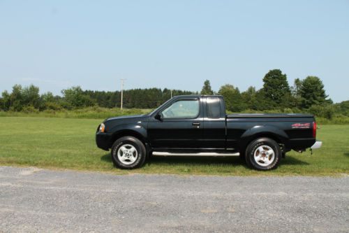 2002 nissan frontier se extended cab pickup 2-door 3.3l