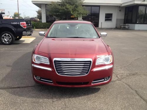 2011 chrysler 300c base