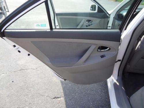 2010 Toyota Camry Hybrid, US $13,950.00, image 11