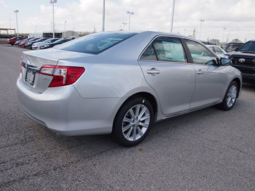 2014 Toyota Camry XLE, US $27,463.00, image 3