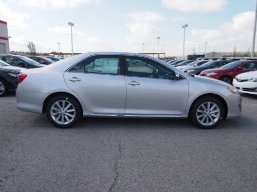 2014 Toyota Camry XLE, US $27,463.00, image 5