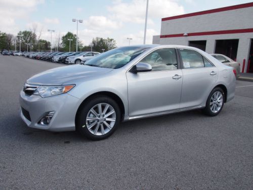 2014 Toyota Camry XLE, US $27,463.00, image 9