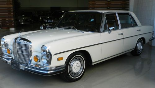 Rare 300 sel 3.5 v8