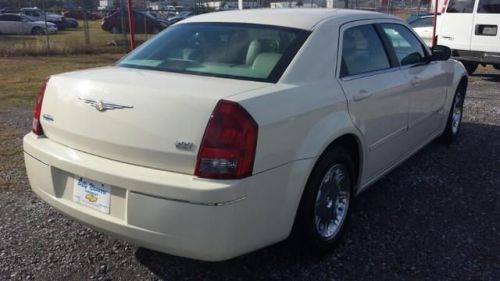 2006 chrysler 300 touring