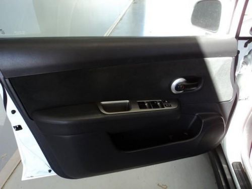 2012 Nissan Versa S, image 10