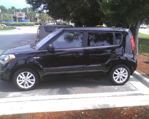 2013 kia soul 4u hatchback 4-door 2.0l