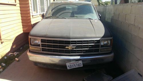 1990 chevroletc/k pickup 1500  77,000 original miles running