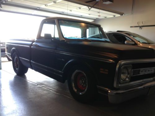 1969 chevy c-10 shortbed truck