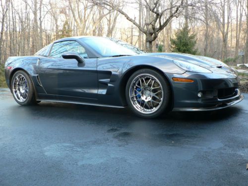 2009 corvette coupe z51 cyber gray (loaded) like new 6300 miles