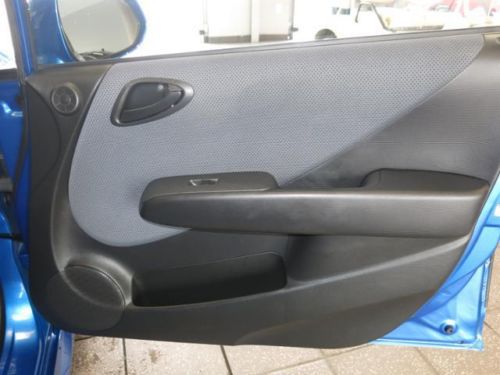 5dr HB Auto 1.5L CD Front Wheel Drive AM/FM Stereo MP3 Sound System Tilt Wheel, image 8