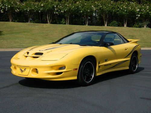 2002 pontiac trans-am firebird ws6 manual rare, collectors car w/ low miles! 60k