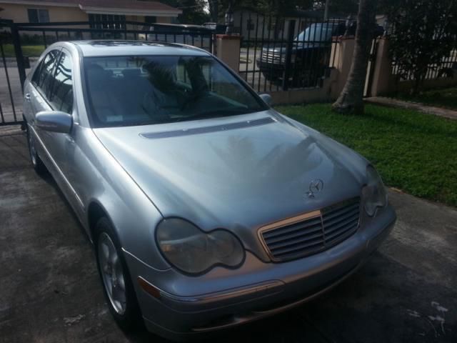 2002 - mercedes-benz c-class