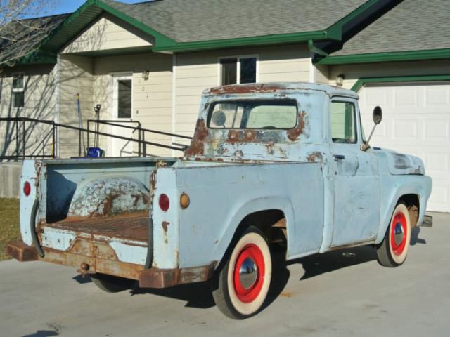 Ford f-100 pickup