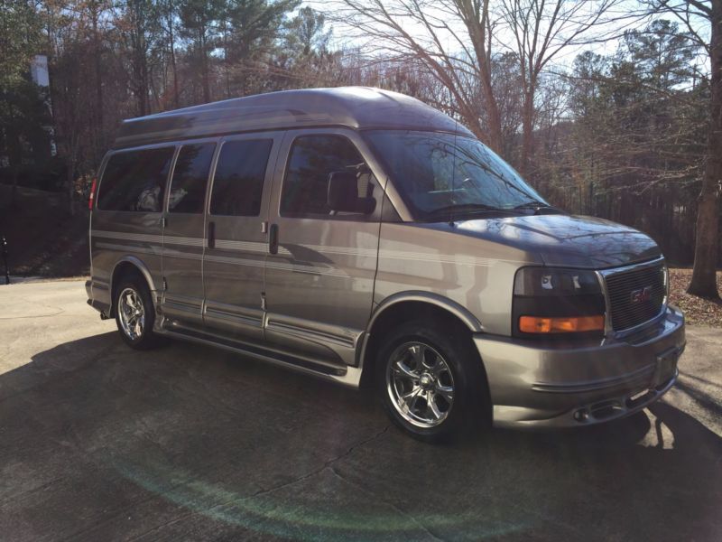 2008 gmc savana conversion van