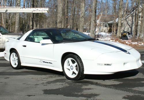 1994 pontiac trans am 25th anniversary t-tops 8,957 miles 6 speed