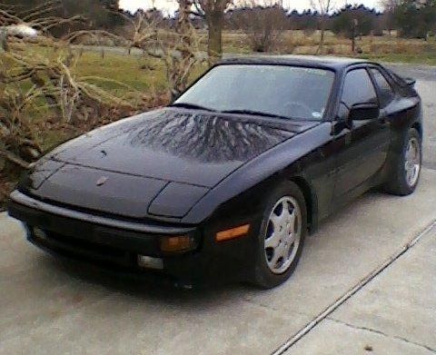 1984 porsche 944 base coupe 2-door